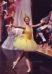 Ilona Pociunas as Fairy of the Songbirds