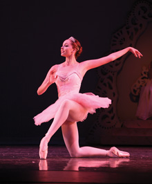 Sarah Poss as Sugarplum Fairy